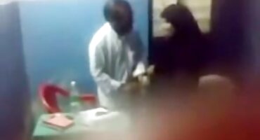 jav vú to Penelope cam-quan hệ tình dục với màu đen. sexnhatban